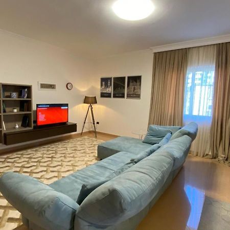 Villa Chaplin Tirana Exterior photo